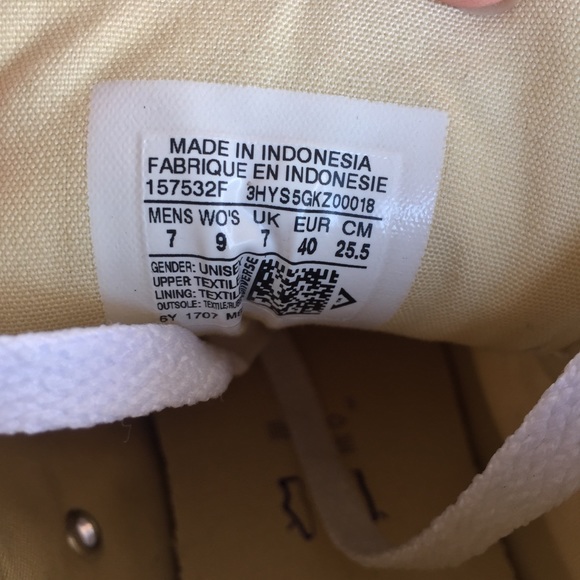 SOLD SOLD! Converse All Star Sneakers - Picture 8 of 8